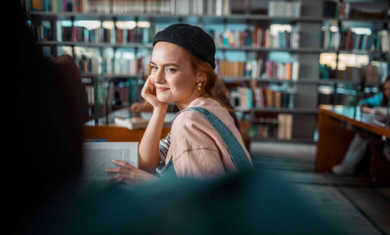 15 Flirting Tips, According to Relationship Experts 15 Flirting Tips, According to Relationship Experts