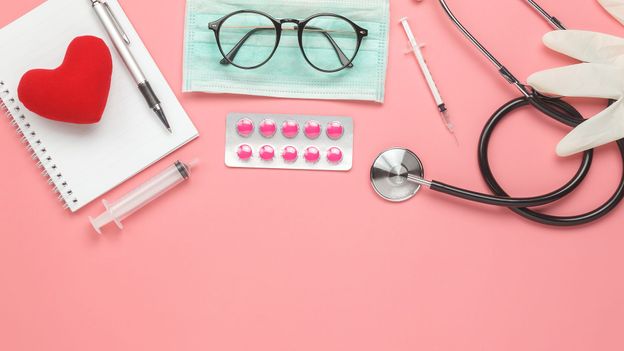How women experience the medical system How women experience the medical system
