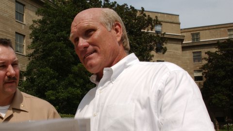 Four-time Super Bowl champion turned sports analyst and commentator, Terry Bradshaw revealed in his book Keep It Simple that he has struggled with ADHD for years. He’s also battled clinical depression along the way, but none of his diagnoses stopped him from being inducted into the National Football League’s Hall of Fame.
