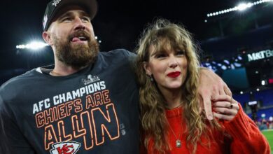 Travis Kelce is Taylor Swift’s No. 1 fan. Boyfriends, take notes.